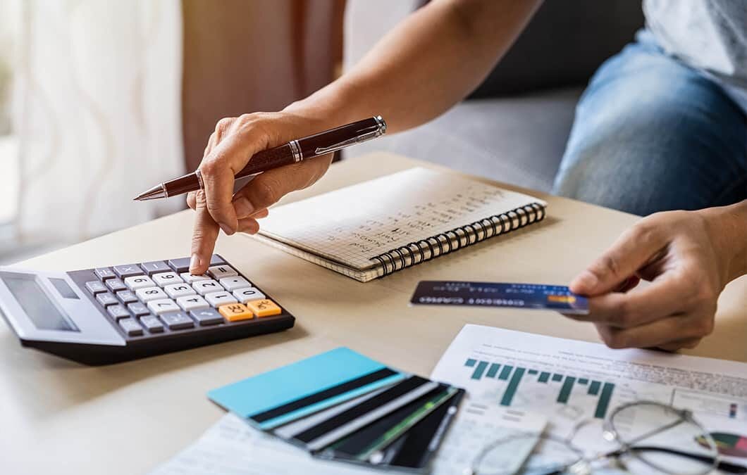 Personal Finance Hacks for Students
